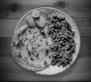 2 Parota + Chicken Qhima