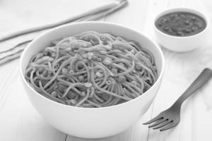Chilli Garlic Hakka Noodle Bowl