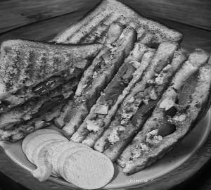 Paneer Tikka Grilled Sandwich