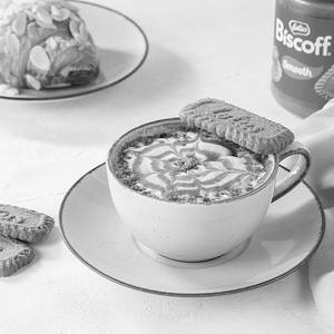 Biscoff Latte