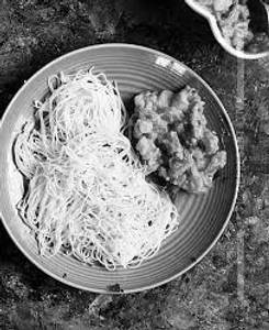 Idiyappam+Vadacurry