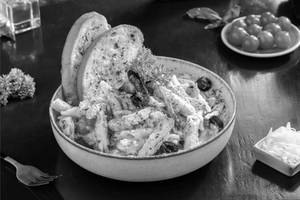 Grilled Chicken White Sauce Pasta