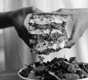 Tandoori Masala Cheese Grilled Sandwich