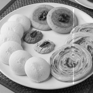 Idli (6) + Podi Dosa ( 2 )+ Parotta (4 Pcs )