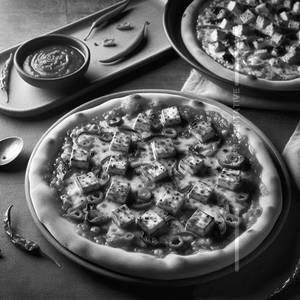 Chilli Paneer Pizza                                                                                                                                                                