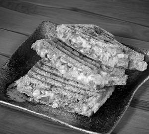 Pizza Club Special Grilled Sandwich