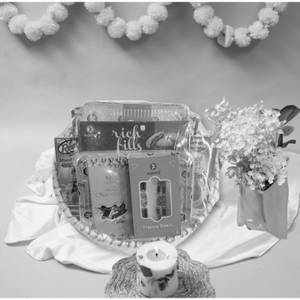 Gift Hamper-R5