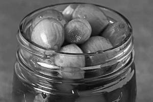 Sirke Wali Pyaaz(vinegar Onion)