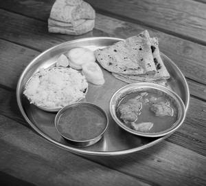 Chicken thali