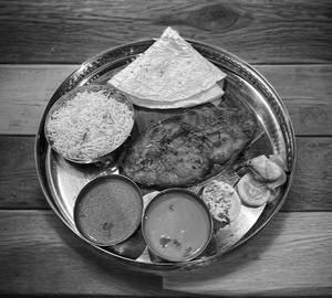 Surmai thali