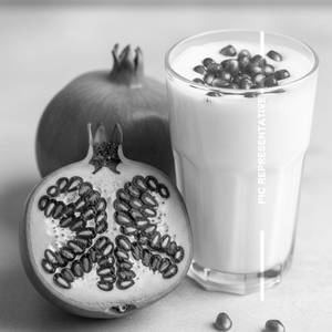 Pomegranate With Vennila Milkshake