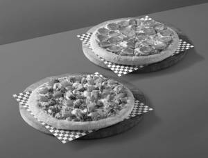 1 Chicken Tikka MED Pizza + 1 Chicken Pepperoni MED