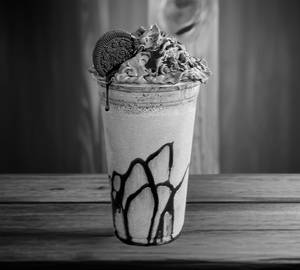 Oreo Blaster Shake