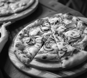 Onion pizza [8 inch]