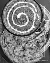 Tandoori roti + dal makhni