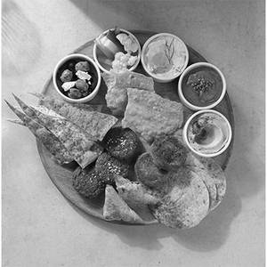 Grannys Mezze