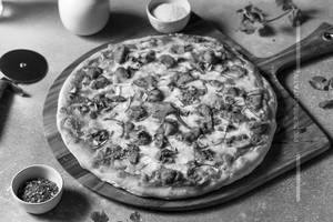Grilled Chicken Pizza
