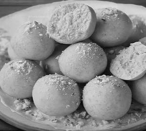 Besan Laddu