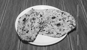 Garlic Naan (1 Pcs)