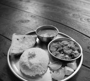 Prawns fry thali