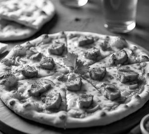 Onion paneer pizza [8 inch]
