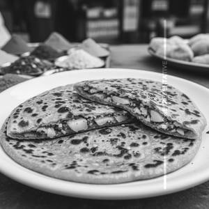 Aloo paratha