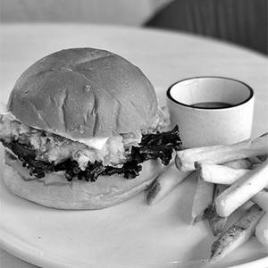 Granny Crispy Chicken Burger