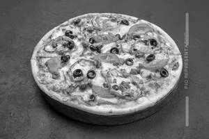 Chicken Delight Pizza