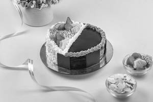 Half N Half Cake (Dutch Plus Exotic Fruit) [500g+]