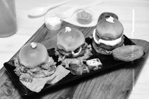 Aloo Tikki Burger [Family Pack, 3 Pieces]