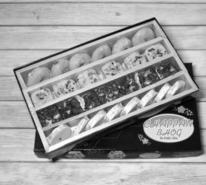 Desi Ghee Mix Mithai (Gift Pack)