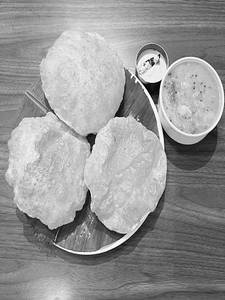 Poori (3pc)  Bhaji