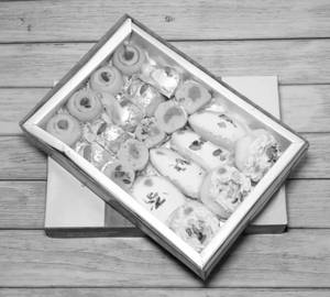 Khoya Chhena Mix Mithai (Gift Pack)