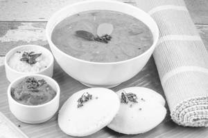 Rasam Idli [2 Pieces]