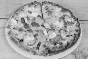 Veg Corn Cheese Pizza