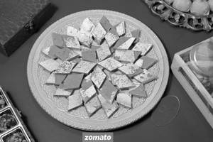 Gud Kaju Katli