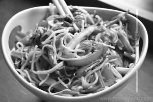 Veg Special Noodles (Half)