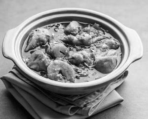 Butter gravy chaap