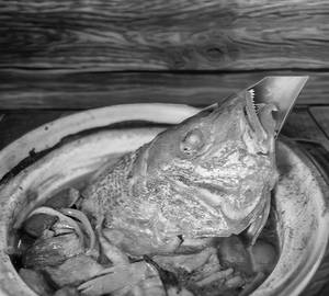 Fish kulampu Thalai ( head)+ fish curry 500ml
