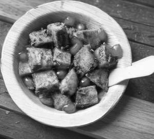 Delhi special aloo chaat