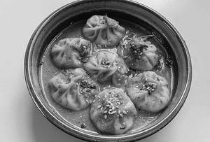 Chicken Jhol Momos
