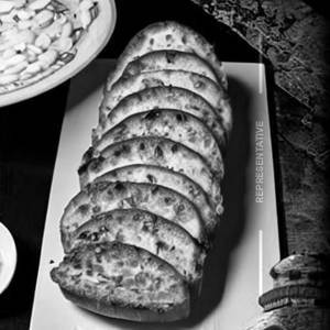 Exotic Garlic Bread
