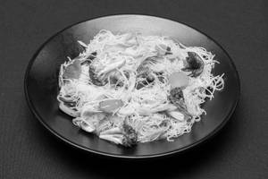 Veg Mee Foon Noodles