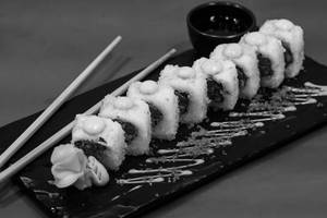 Asparagus Tempura Sushi Rolls