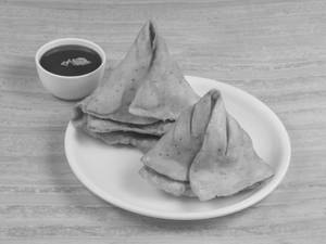 Dry Fruit Samosa