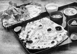Kashmiri Naan