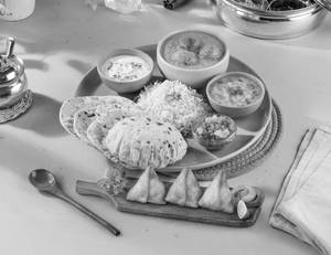 Shahi Kofta Feast Thali + 3 Mini Samosas