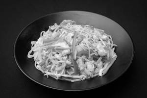 Prawns Hakka Noodles
