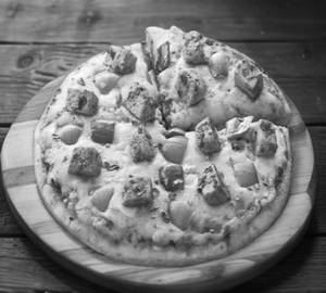 Paneer Onion Cheese Pizza
