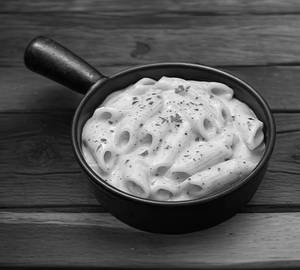 White Sauce Pasta